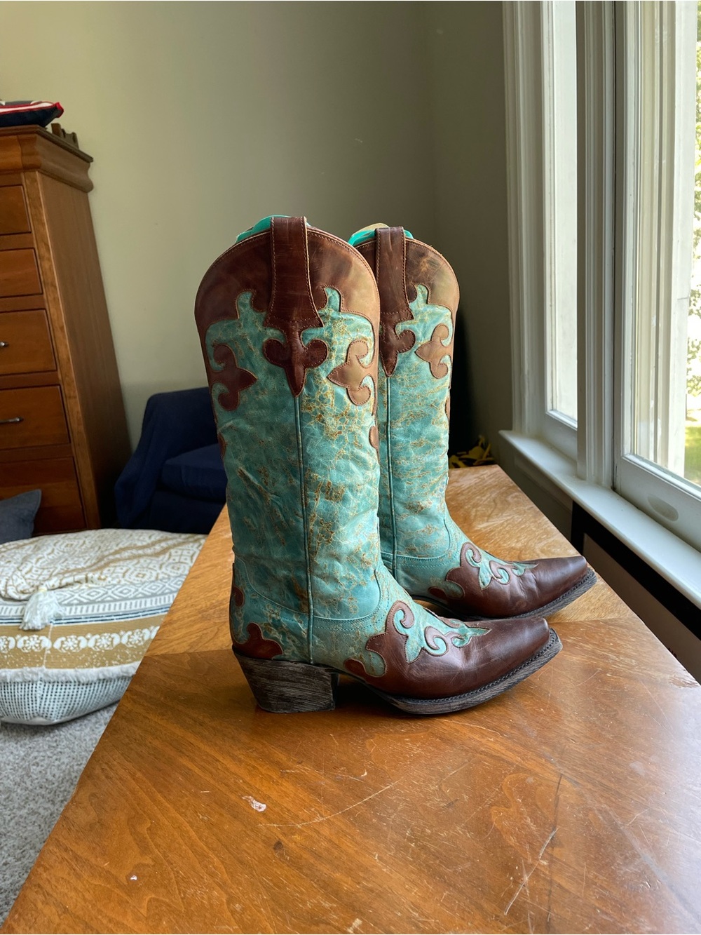 Turquoise and Brown Women's Western Cowgirl Boots